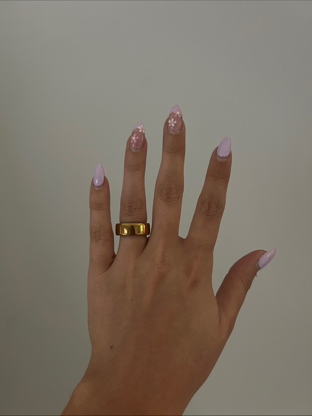 Oura Ring - Picture 3 of 3